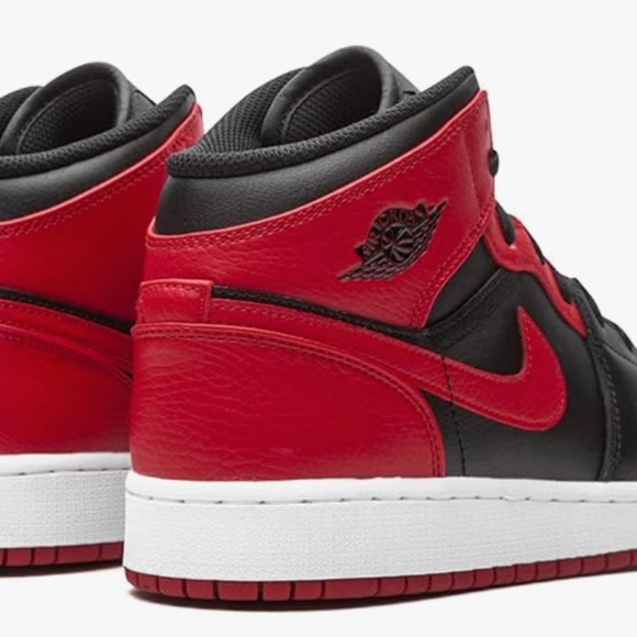 Nike Air Jordan Boys - Size 7Y - Picture 12 of 13